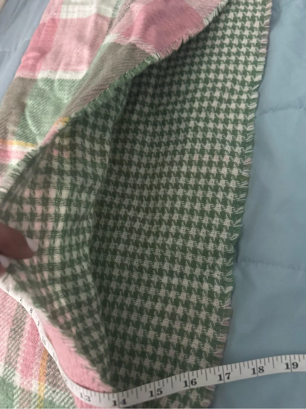 Plaid Throw Blanket in Pink and Green - Unbranded